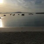 Beachcomber 펜션 발리코닐리
