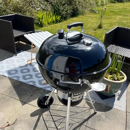 Beachcomber בית נופש באליקונילי