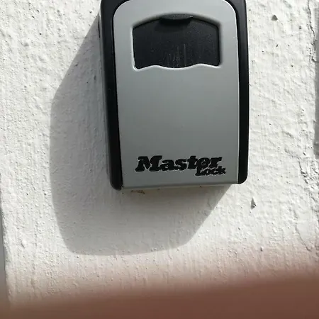 Beachcomber בית נופש